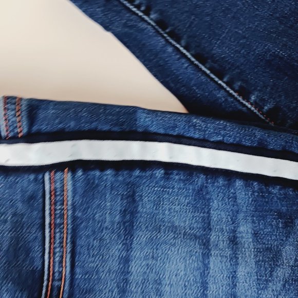 Tommy Hilfiger denim pull on leggings. - Picture 8 of 10